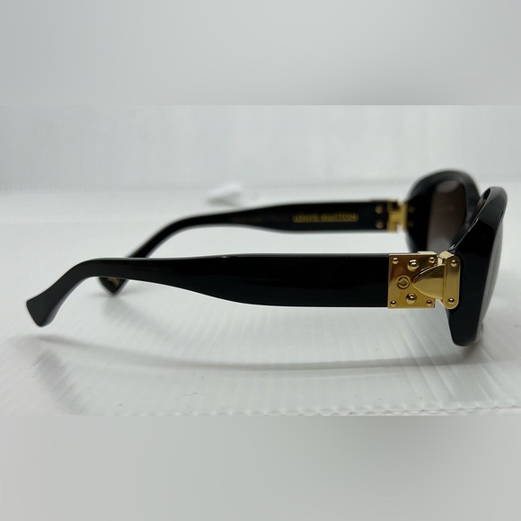 Louis Vuitton Soupcon PM Black Gold-Hinged Sunglasses - Picture 5 of 16